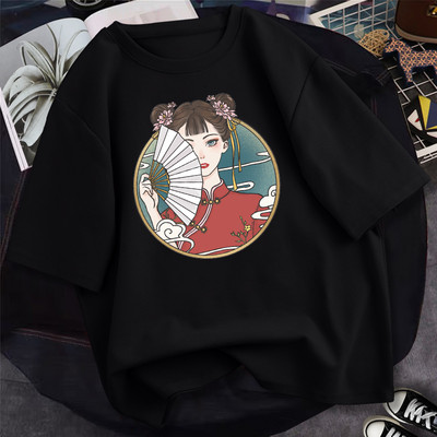 Дамска тениска с къс ръкав - няколко модела