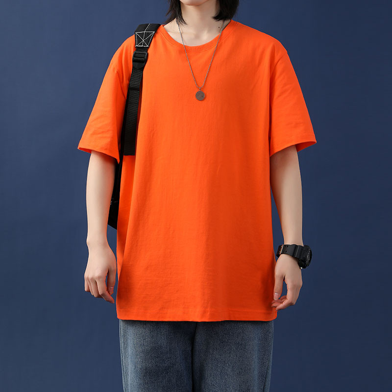 Tricou de damă din bumbac cu decolteu oval și mâneci scurte