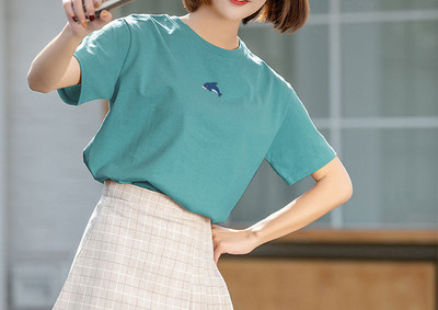 Tricou casual cu decolteu oval