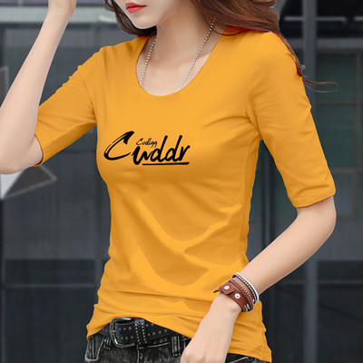 Нов модел дамска блуза с обло деколте и щампа