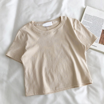 Дамска изчистена тениска в няколко цвята