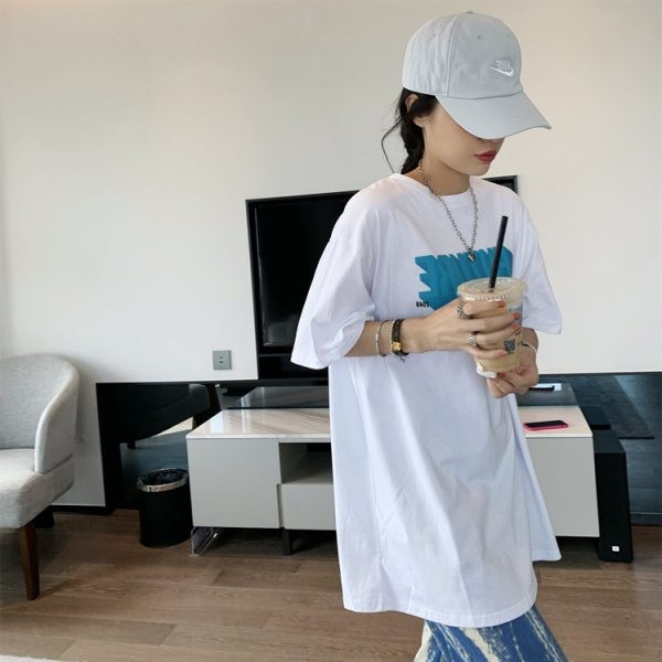 Tricou casual dama cu decolteu oval in alb si negru