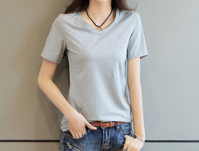 Дамска тениска с обло деколте-няколко модела