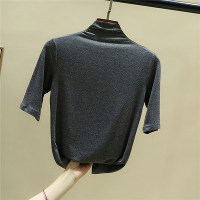 Bluză casual de damă cu mâneci 3/4 și guler polo înalt