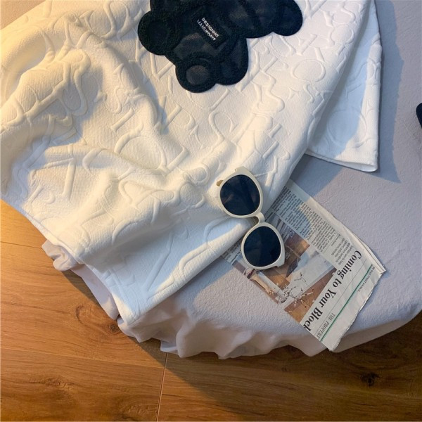 Tricou casual dama cu broderie si maneci scurte in doua culori