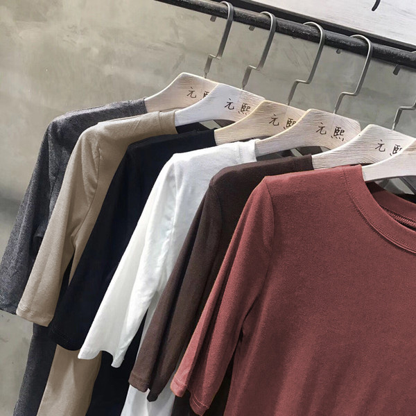 Bluză casual de damă cu decolteu oval și mâneci 3/4