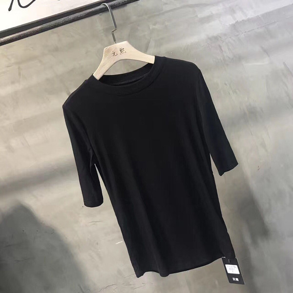 Bluză casual de damă cu decolteu oval și mâneci 3/4