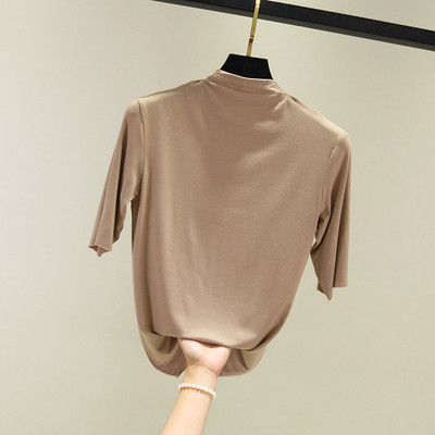 Ежедневна дамска блуза с висока яка в няколко цвята