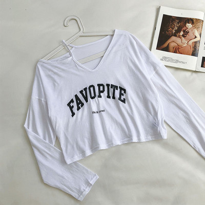 Bluză scurtă de damă cu mâneci lungi și decolteu spitz