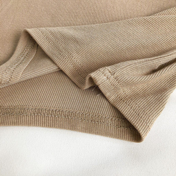 Дамска изчистена блуза с дълъг ръкав 