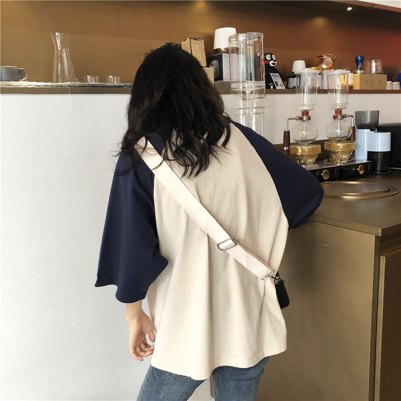 Bluză de damă cu inscripție - model larg