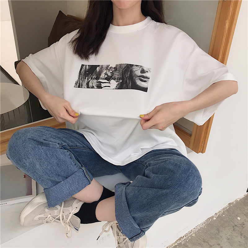 Tricou larg de damă cu mâneci scurte în trei culori