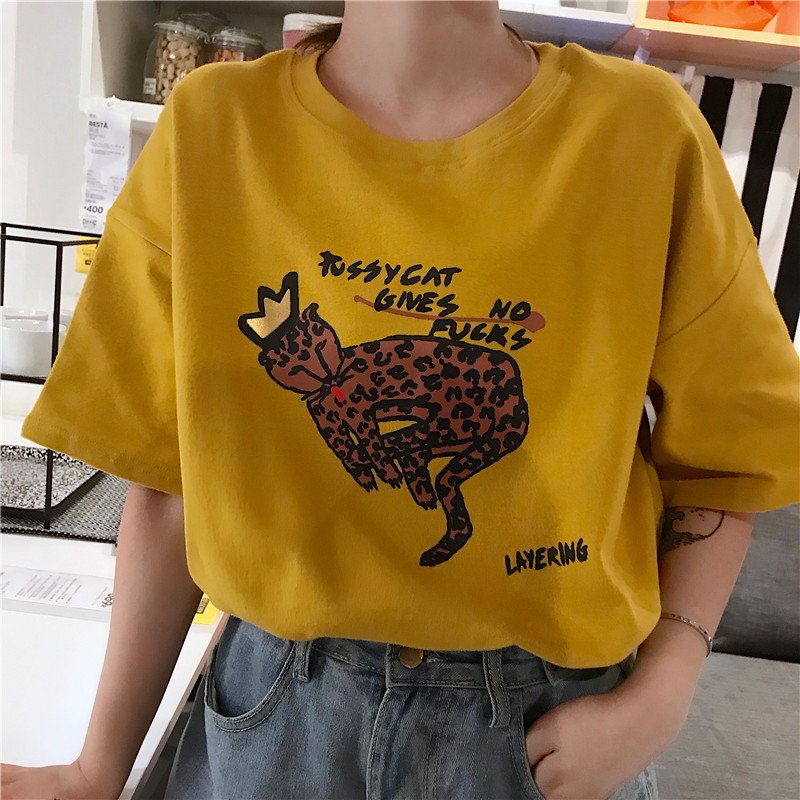 Дамска ежедневна блуза с апликация и къс ръкав 