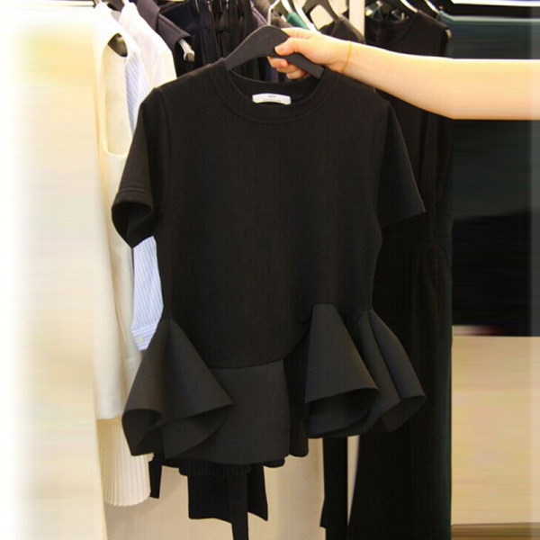 Tricou casual dama cu decolteu oval si bucle