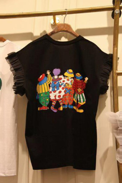 Tricou casual de dama cu aplicatii colorate si decolteu rotund