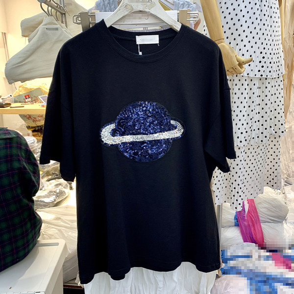 Bluză de damă cu mâneci scurte și efect strălucitor în alb și albastru