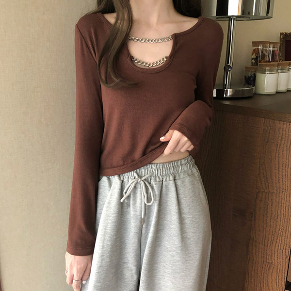 Bluza casual dama cu element metalic si decolteu rotund