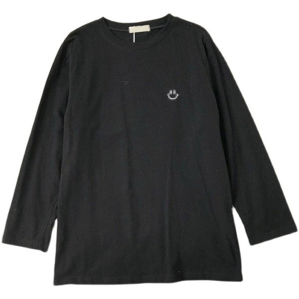 Bluza de dama cu zambet aplicat