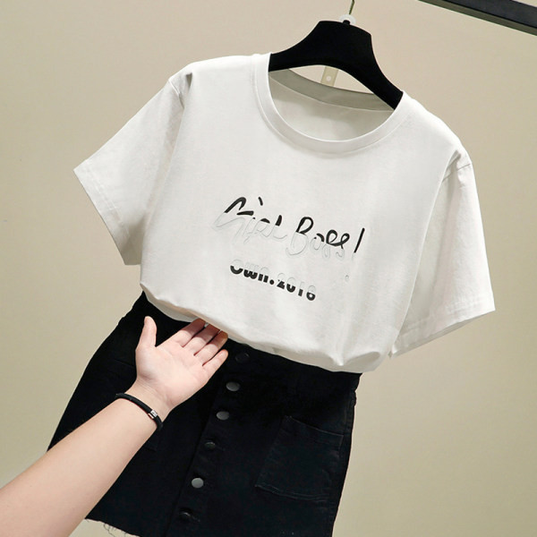 Tricou de damă modern cu inscripție și mâneci scurte