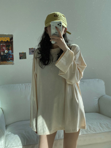 Bluză lată de damă-model uni