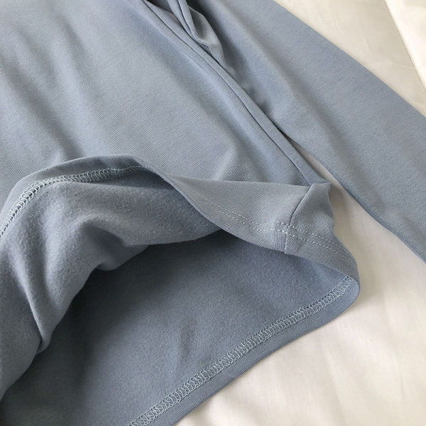 Bluză simplă cu mâneci lungi în diferite culori