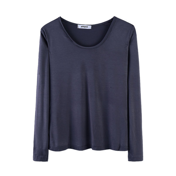 Bluză de damă simplă cu decolteu oval și mâneci lungi