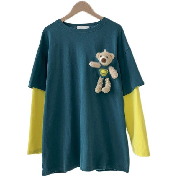 Bluză de damă cu mâneci lungi și element 3D