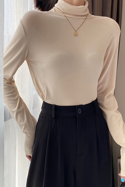 Bluză casual de damă cu guler polo