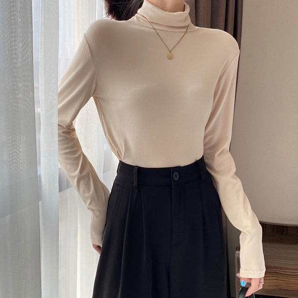 Bluză casual de damă cu guler polo