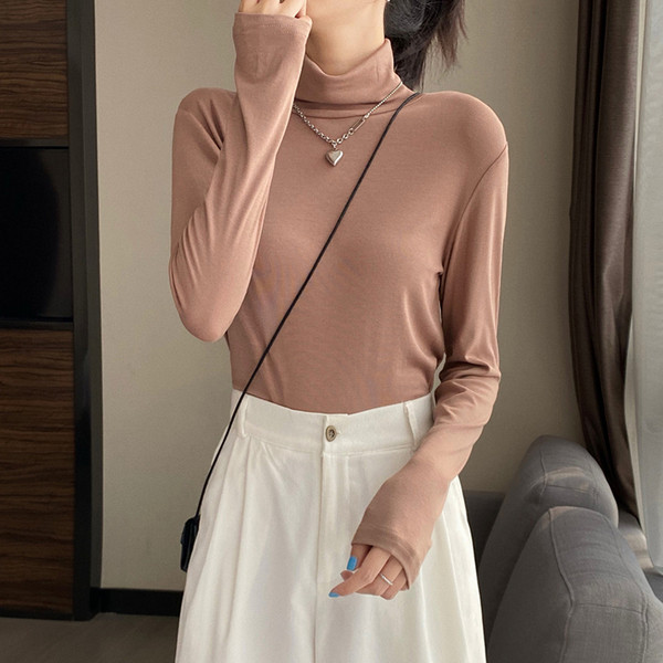 Bluză casual de damă cu guler polo