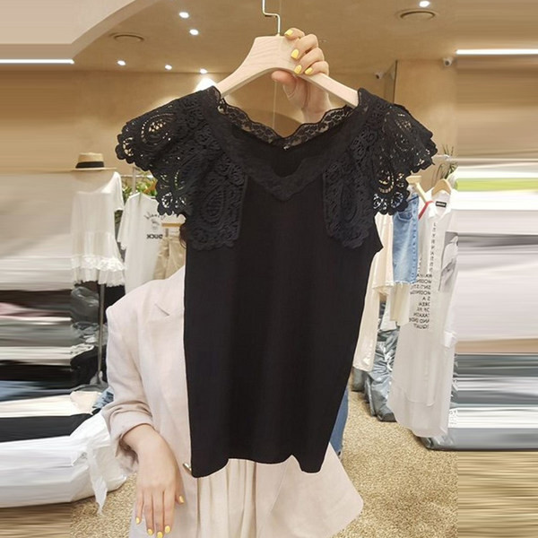 Bluză modernă cu dantelă