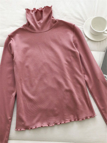 Bluză de damă cu guler polo ondulat