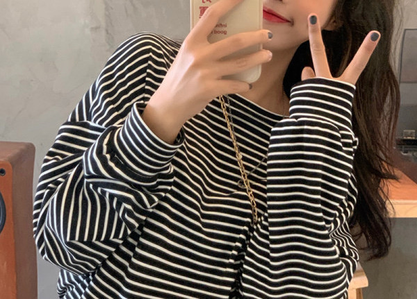 Bluza dama lata in dungi cu decolteu oval - doua culori