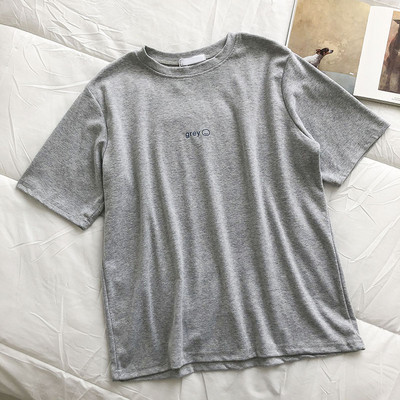 Bluză de damă cu mânecă scurtă, cu decolteu O și inscripție