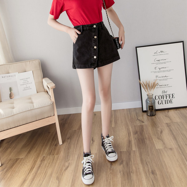 Sieviešu īsie džinsi ar augstu vidukli