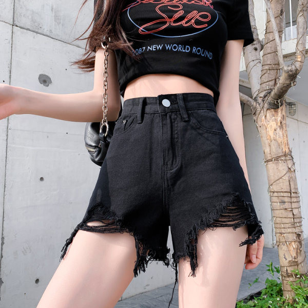 Model nou de pantaloni scurti de dama cu talie dreapta rupta si inalta