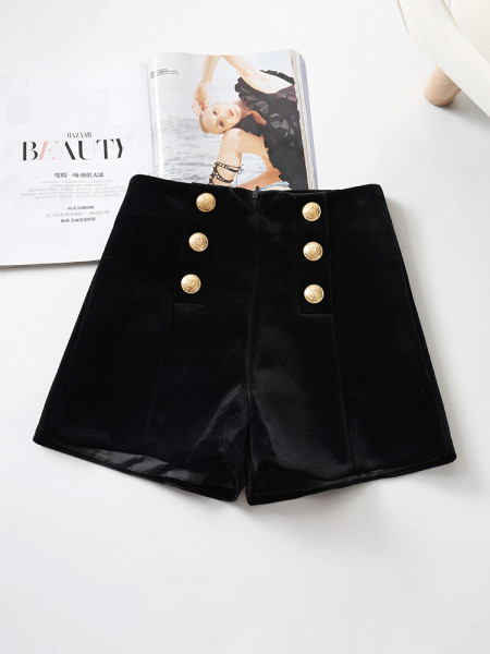 Pantaloni scurți de damă în negru cu nasturi