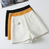 Pantaloni scurți moderni de damă cu element metalic