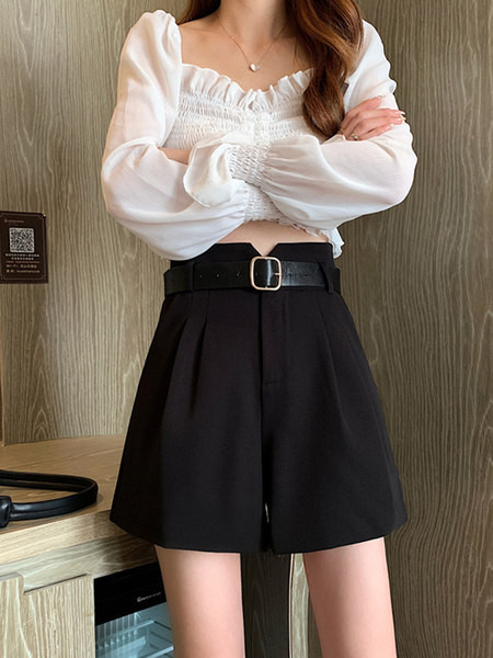 Pantalon scurt model lat cu talie inalta