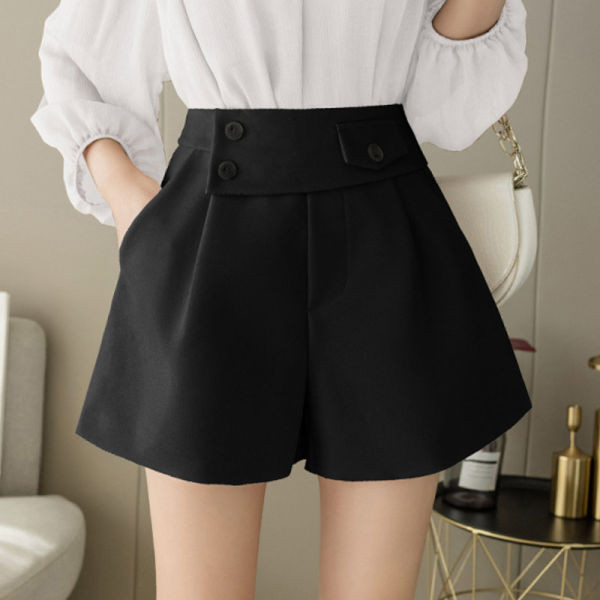 Pantaloni scurti moderni de dama cu talie inalta si nasturi