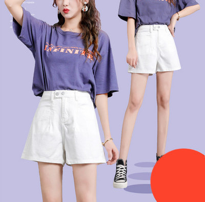 Pantaloni scurți casual de damă cu talie înaltă în alb