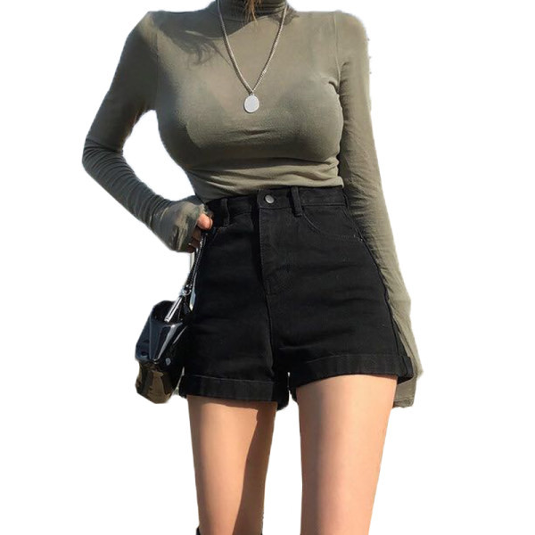 Model nou de blugi scurti de dama cu talie inalta si buzunare