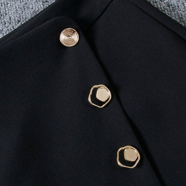 Fusta de dama neagra tip pantaloni scurti