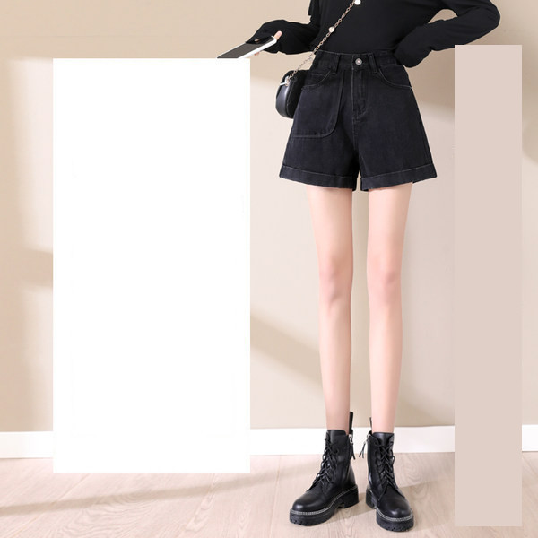 Pantaloni scurți moderni cu buzunare - trei modele