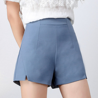 Pantaloni scurți de damă cu talie înaltă - în patru culori