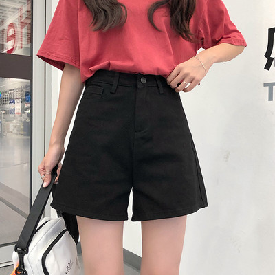 Pantaloni scurți de damă cu talie înaltă și buzunare în alb-negru