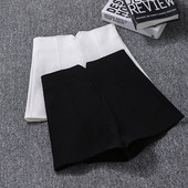 Model nou de pantaloni scurți cu talie înaltă