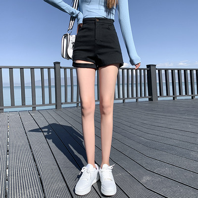 Model nou de pantaloni scurți de damă în negru - două modele