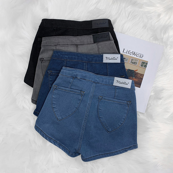 Pantaloni scurți din denim elastic cu talie înaltă pentru femei