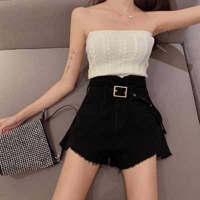 Blugi scurti de vara cu talie inalta si curea